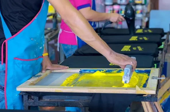 what are the types of screen printing in bags design ?