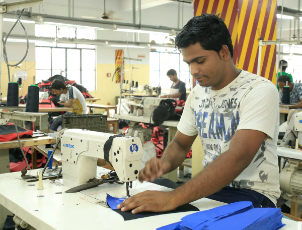 How Do Bag Factories Ensure Quality Control?