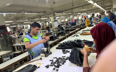 How can you determine if the quality of a custom-made handbag meets the standards?